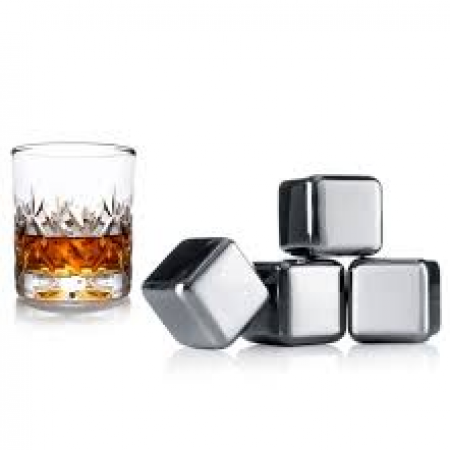 Kubeliai viskiui ir kitiems gėrimams, 4 vnt.