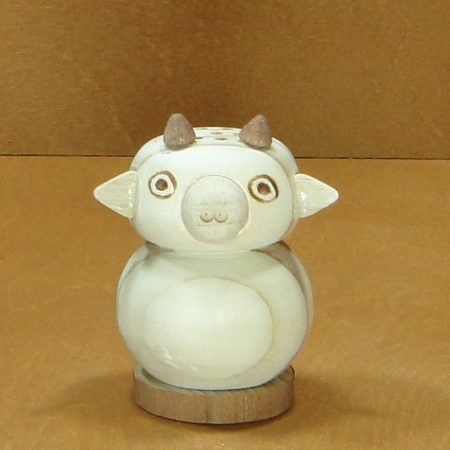 Medinė druskinė "Karvutė"