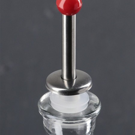 Piltuvėliai su dangteliais, 2 vnt.